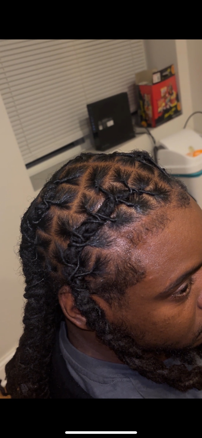 Side view of styled loc pattern
